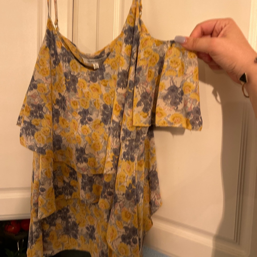 Spring/Summer Blouse - Picture 4 of 5